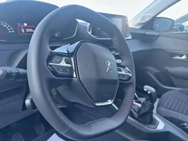 Peugeot 208 puretech 75 s&amp;s bvm5 — photo 57