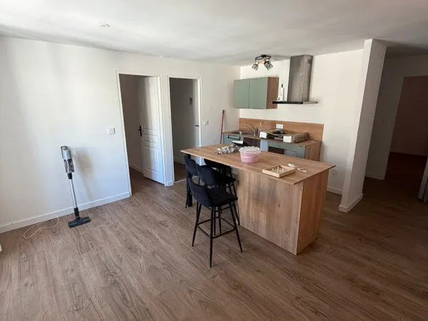 APPARTEMENT T3 Voiron