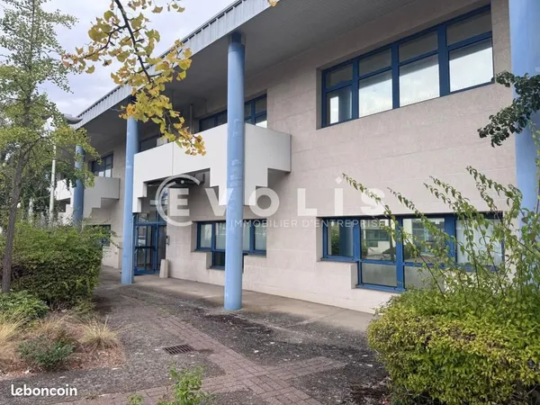 Bureaux 214 m²