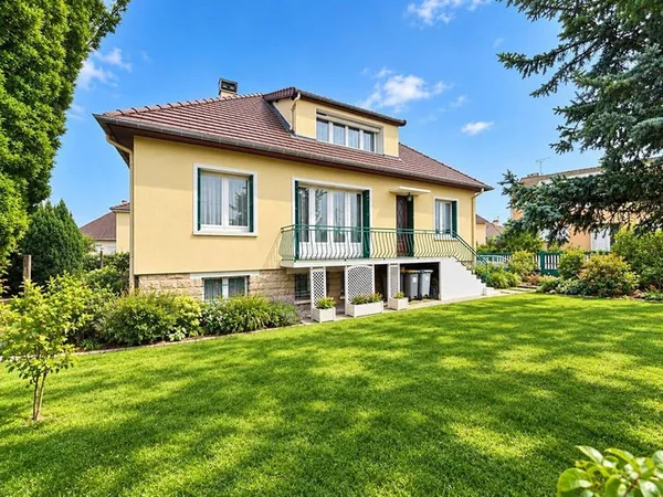 Maison 5 pièces 110 m²