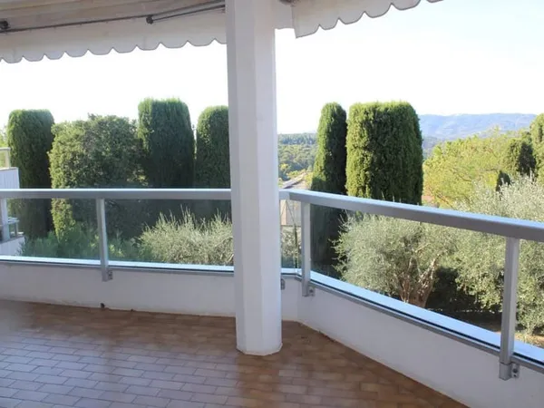 Appartement 2 pièces 74 m²