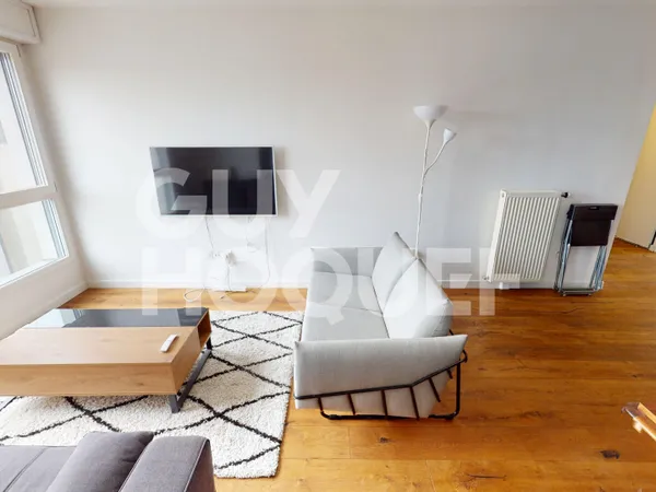 T4 de 71 m² dans du BBC avec double balcon et vue dégagée ? Ivry Port