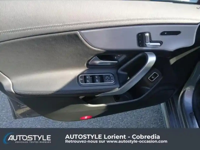 Mercedes Cla shooting brake 200 163ch amg line 7g-dct — photo 14