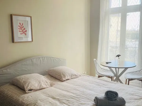 Loue appartement 18m² meublé avec terrasse centre-ville de Castres