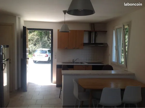 Location très beau T2