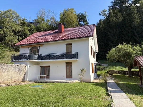 Maison 5 pièces 156 m²