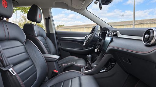 MG ZS 1.5 VTI-Tech 106 - Luxury – 2022 – 69089 km – Essence – Boîte Manuelle — photo 17