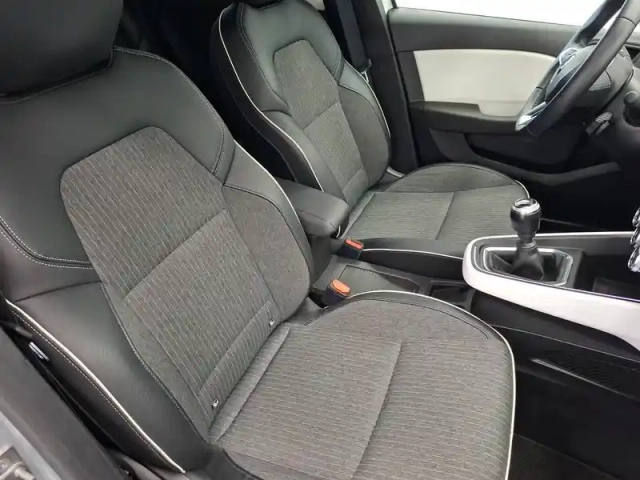 Renault Clio tce 90 — photo 10
