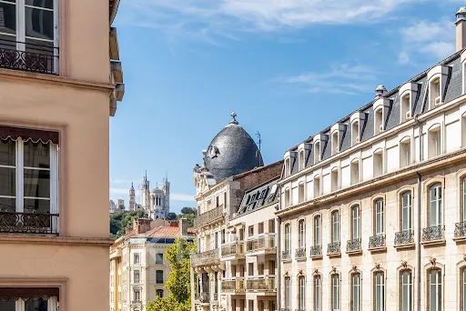 Appartement 4 pièces 169 m²