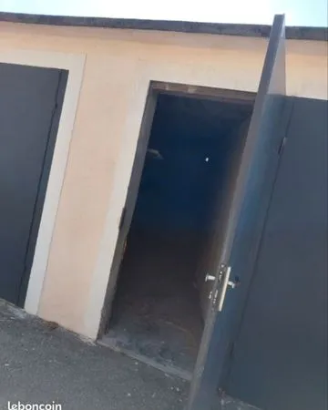 Location box