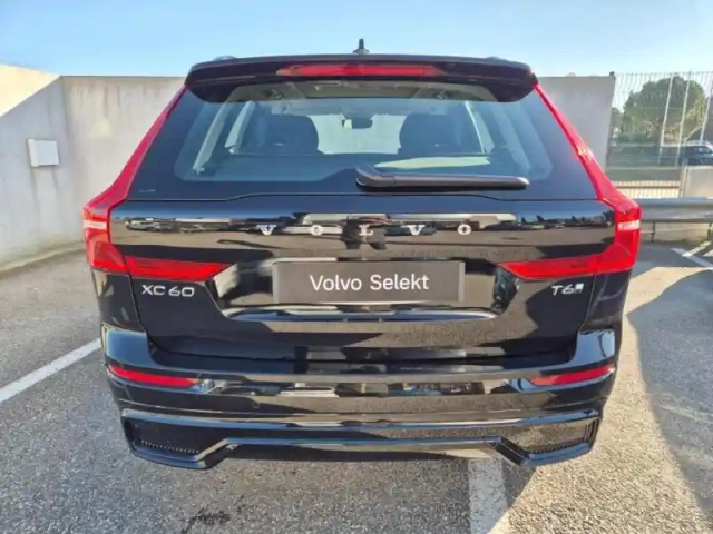 Volvo Xc60 t6 350 cv ( 253 + 145 cv ) plus - style 4 roues motrices — photo 11