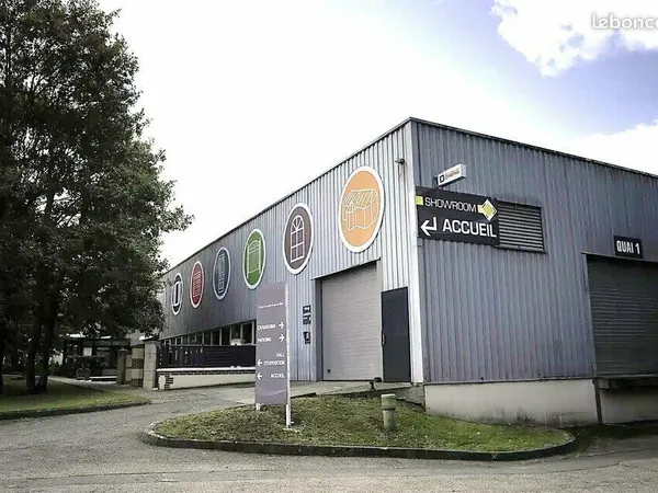 LOCAL D'ACTIVITE 1339 m² ÉVREUX