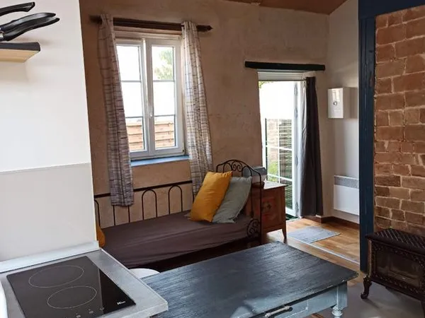 🏠 Maisonnette / studio meublé proche La Rochelle pour 6 à 10 mois