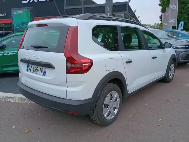 Dacia Jogger tce 110 5 places gsr2 — photo 6