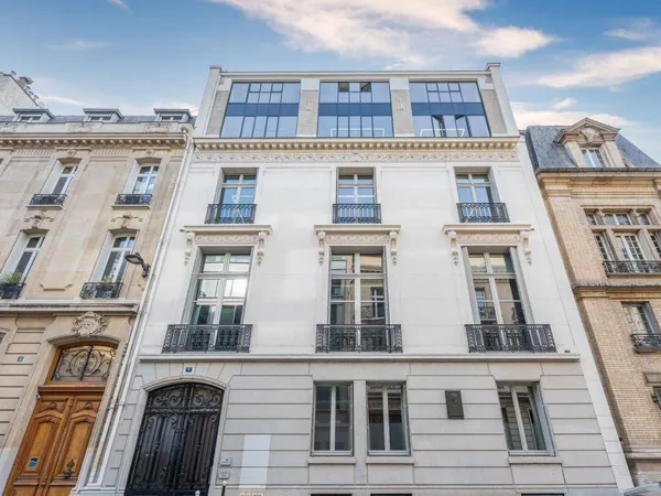 Bureaux 1872 m²