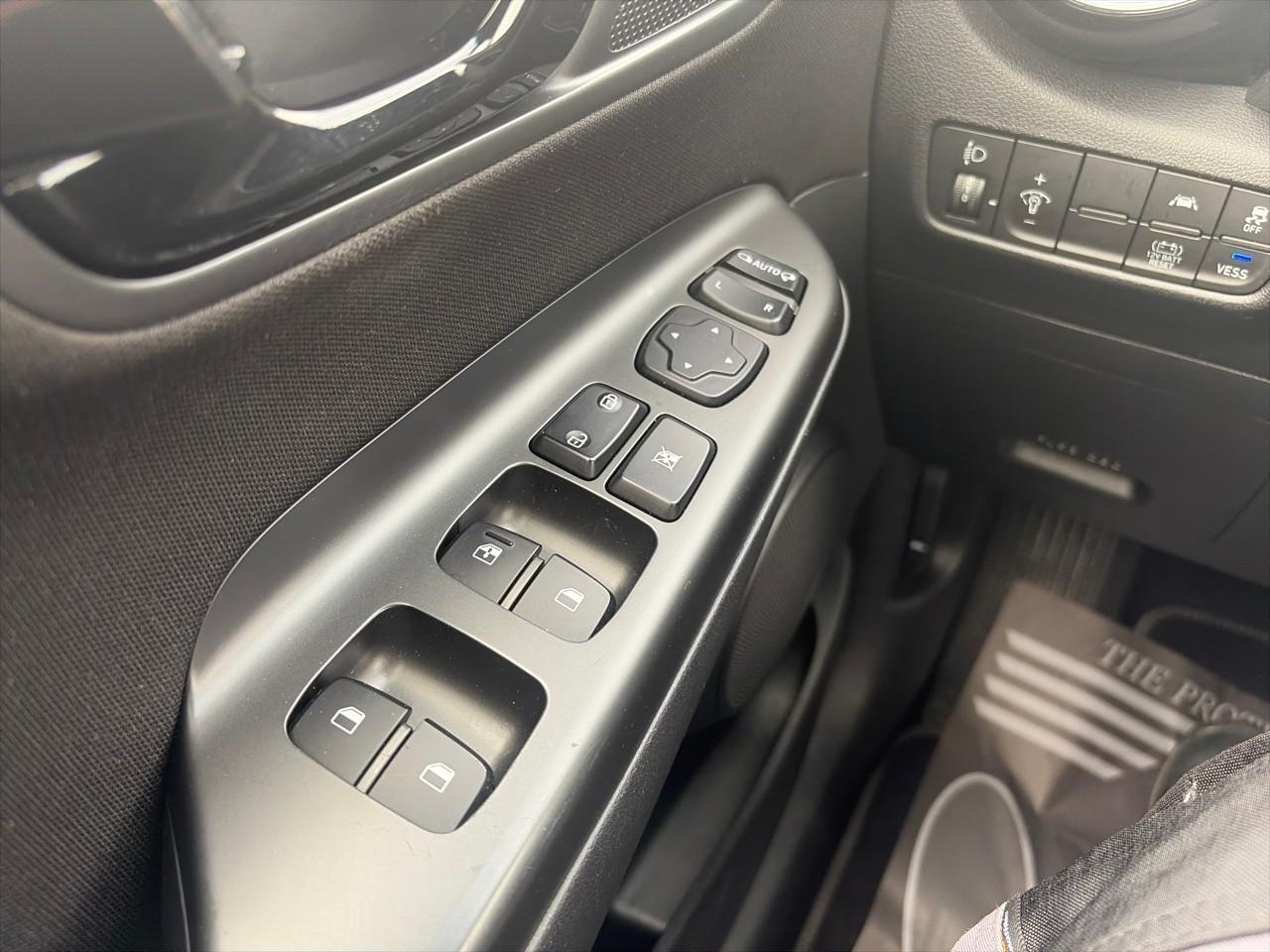 Hyundai Kona 1.6 gdi hybrid 141ch creative dct-6 euro6d-t evap — photo 17