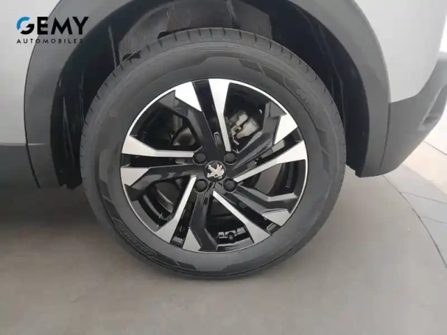 Peugeot 2008 puretech 130 s&amp;s eat8 — photo 11