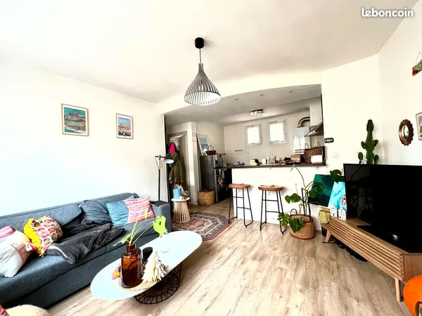 T2 - 45 m² - Hypercentre de Poitiers - Proximité immédiate de la gare