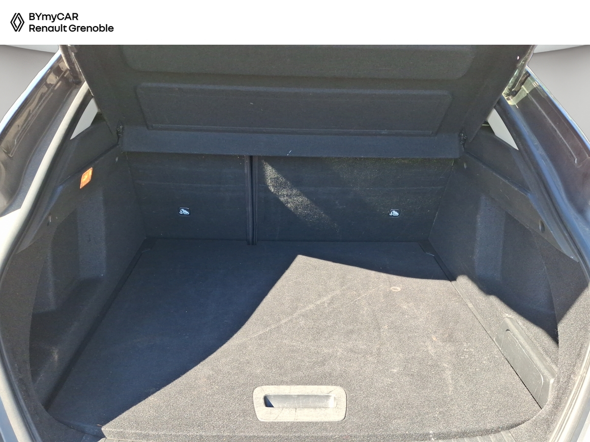 Renault Arkana E-Tech hybride 145 - 22 — photo 13