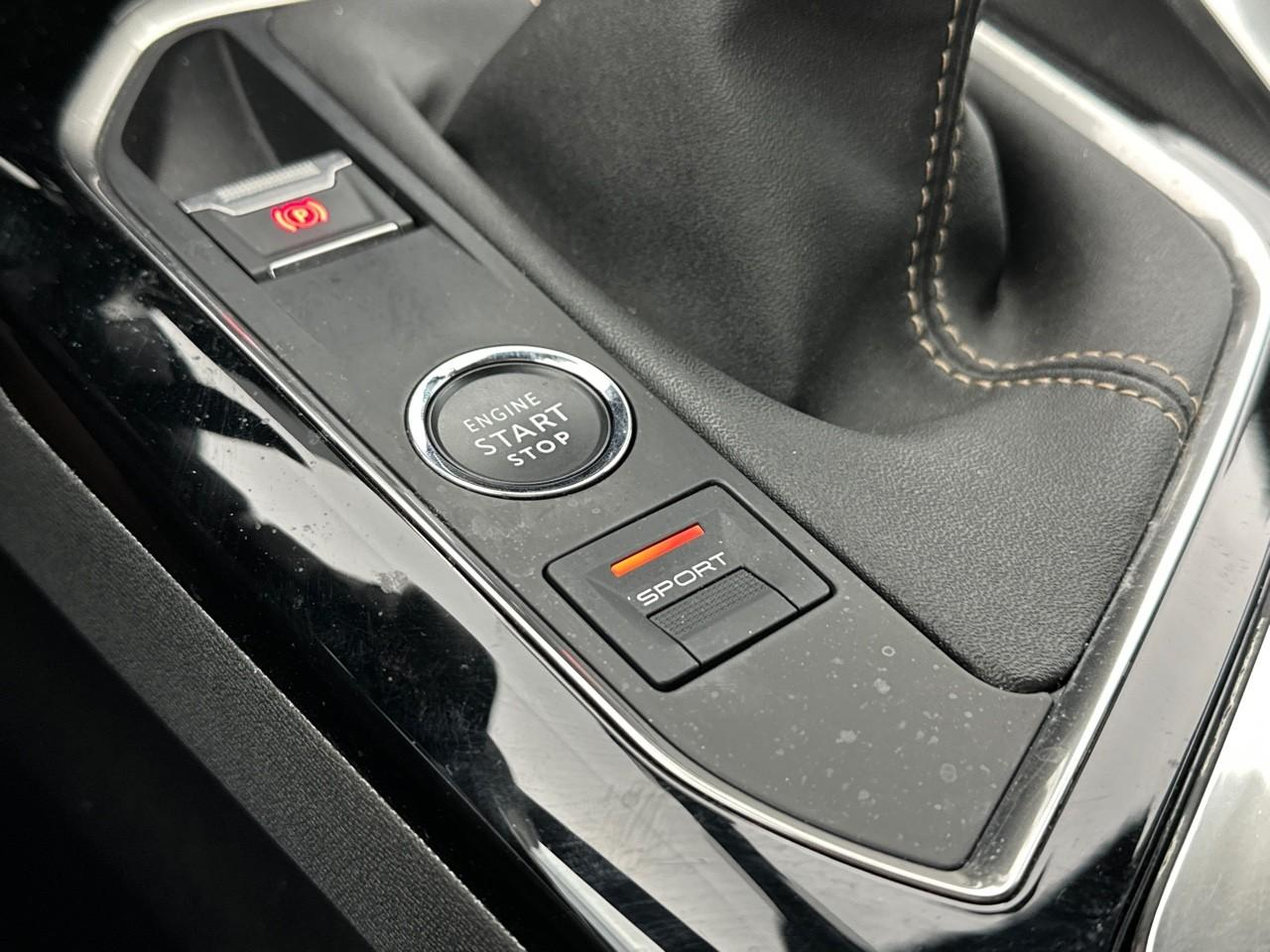 Peugeot 3008 puretech 130ch s&s bvm6 gt — photo 30