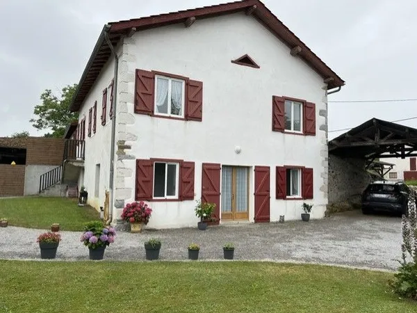 Maison de 160m2 à louer sur Gabat
