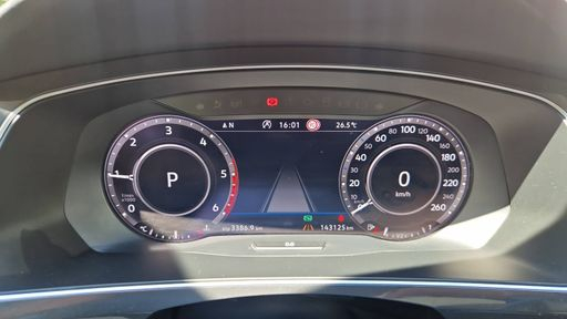 Volkswagen Tiguan 2.0 TDI 150 DSG7 - Carat Exclusive – 2018 – 145000 km – Diesel – Boîte Automatique — photo 19