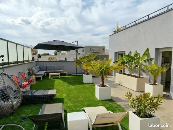 Exceptionnel T4 de 75m² + 95m² d'extérieurs (Rooftop & Balcon) - Vue sur Parc 7.5ha - Parking Électr