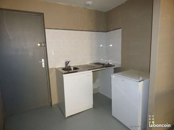 Studio 1 pièce 23 m²