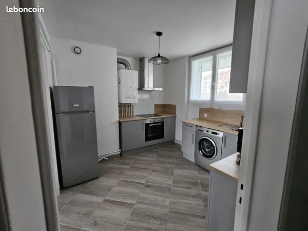 Appartement meublé 43 m² CLERMONT FERRAND