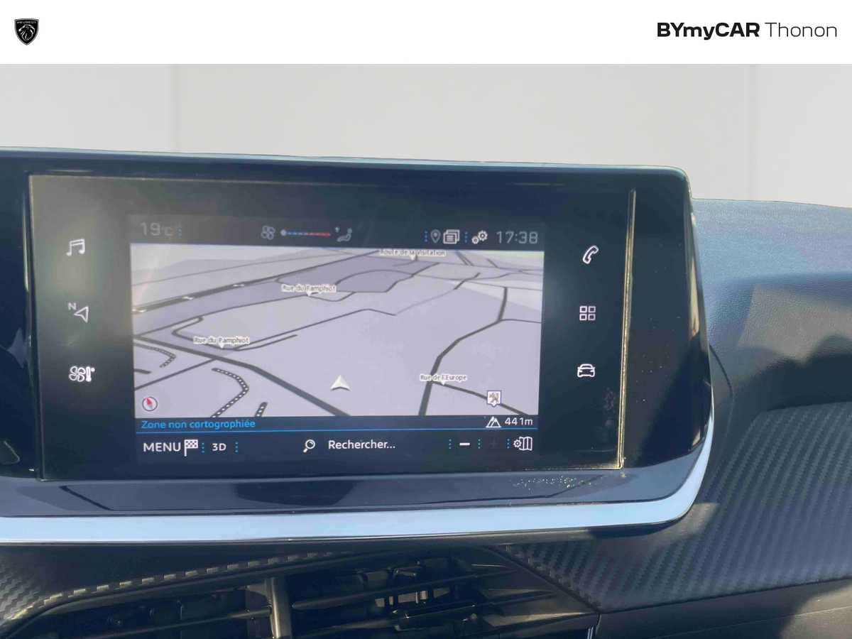 Peugeot 208 PURETECH 75 S&amp;S BVM5 — photo 20