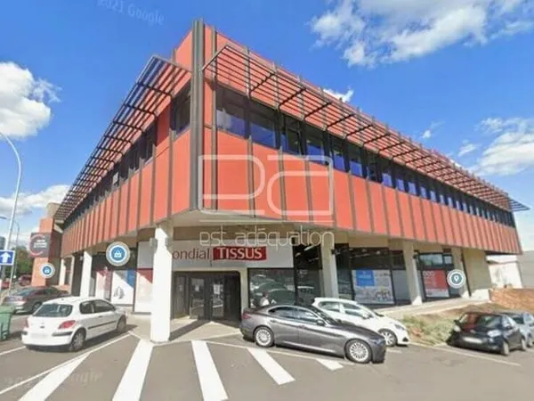 Bureaux 221 m²
