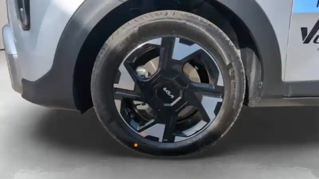Kia Stonic 1.0 t-gdi 100 ch dct7 — photo 49