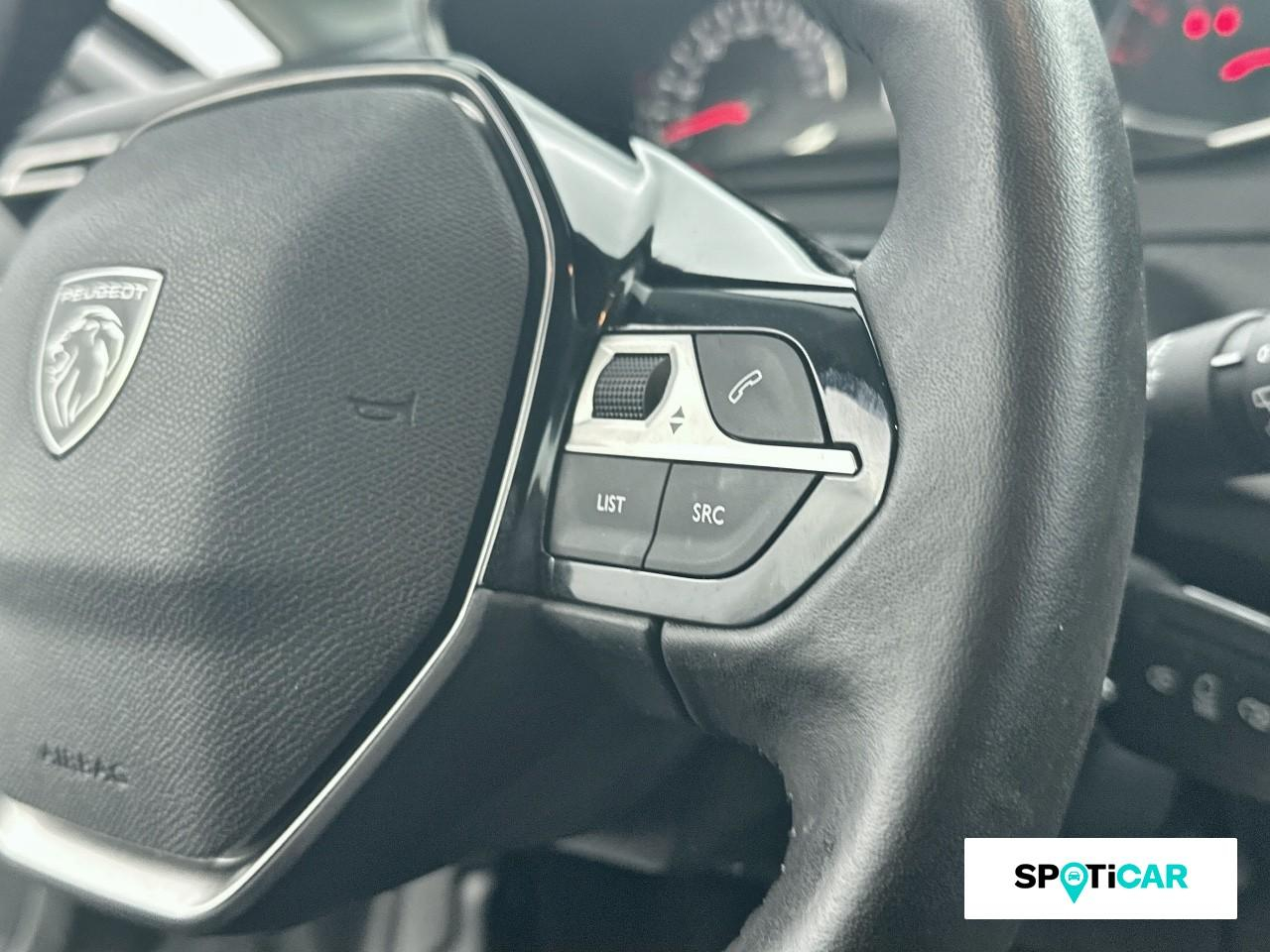 Peugeot 208 1.2 100ch s&s style — photo 17