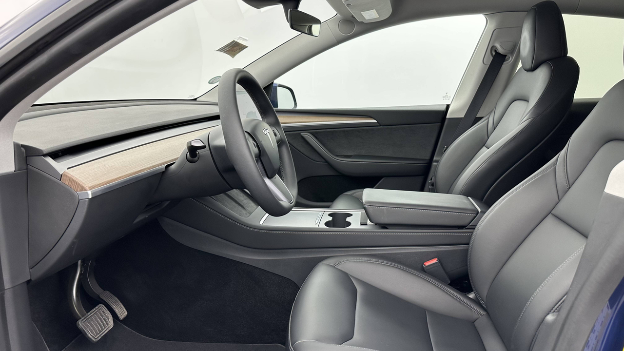 Tesla MODEL Y Grande Autonomie Dual Motor AWD — photo 21