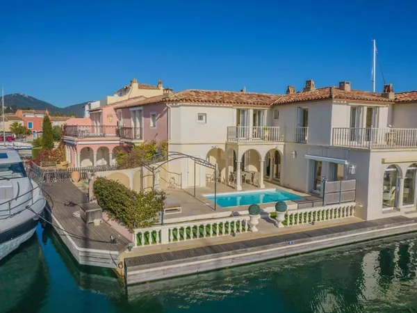 Villa d'exception à Port-Grimaud
