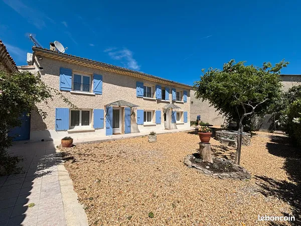 Maison 5 pièces 146 m²