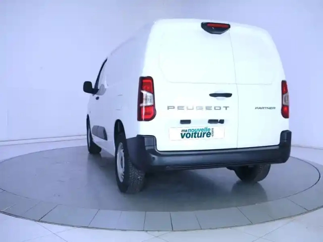Peugeot Partner fourgon xl 950 kg bluehdi 130 s&amp;s bvm6 — photo 39