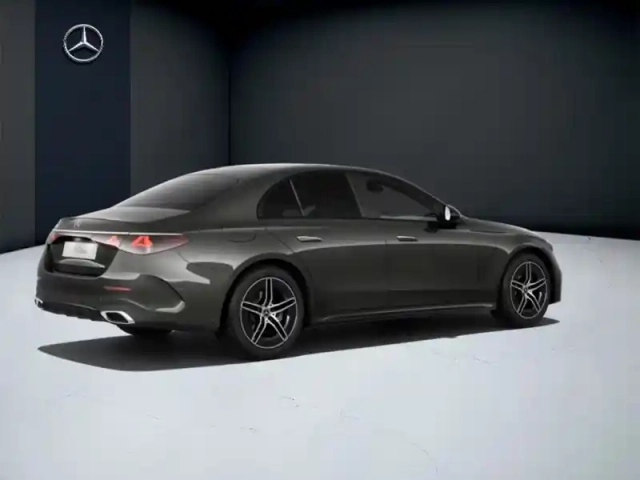 Mercedes Classe E 220 d amg line berlin — photo 20