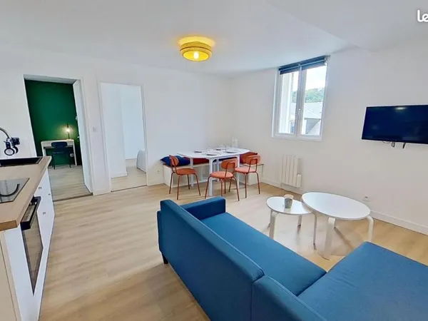 Chambre 5 pièces 80 m²