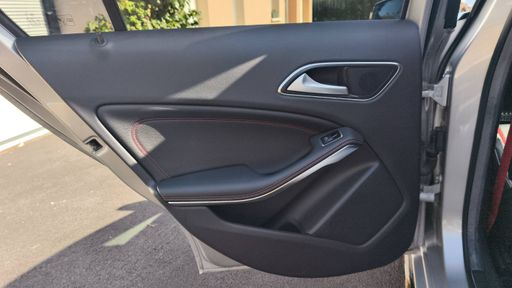 Mercedes Classe A 45 AMG 360 4Matic 7G-Tronic - AMG – 2015 – 83594 km – Essence – Boîte Automatique — photo 32