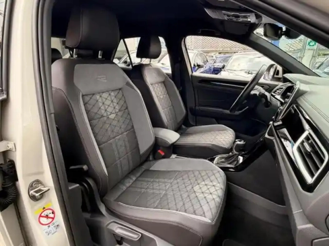 Volkswagen T-Roc 1.5 tsi evo2 150ch r-line dsg7 — photo 7