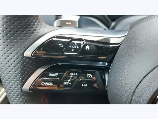 Mercedes Glb 200 d — photo 16