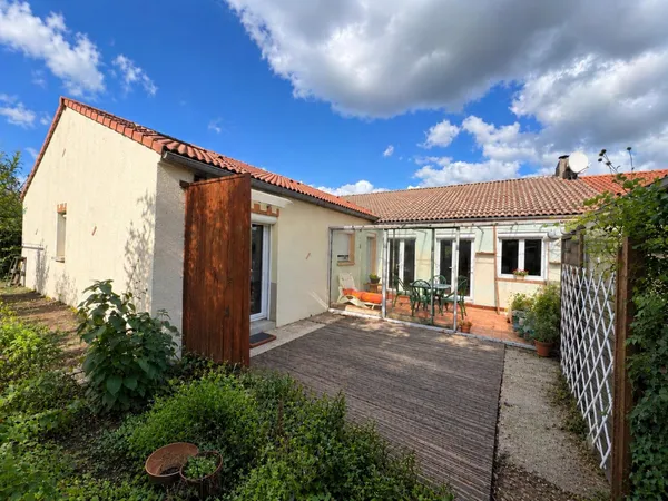 Maison familiale de 150 m² à Port-Saint-Père