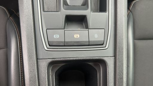 Cupra Formentor 1.4 e-HYBRID 245 DSG6 - Vz – 2022 – 69926 km – Hybride rechargeable – Boîte Automatique — photo 4