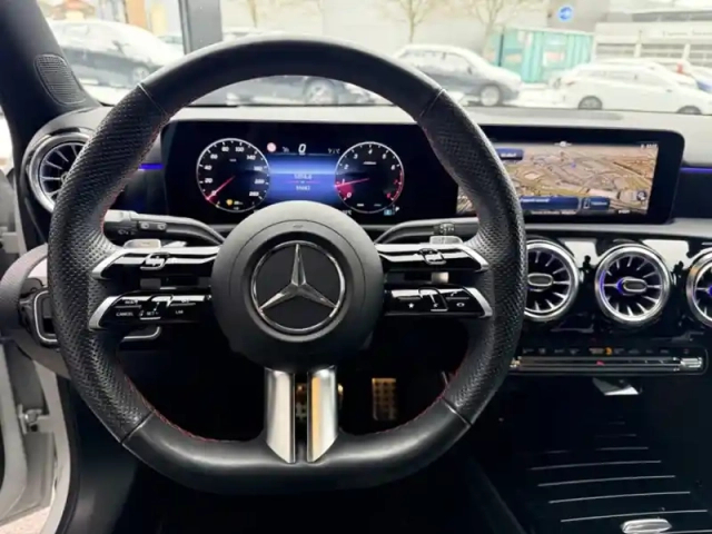 Mercedes Classe A 180 amg line — photo 13