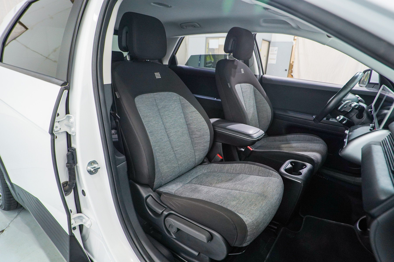 Hyundai Ioniq 5 — photo 15