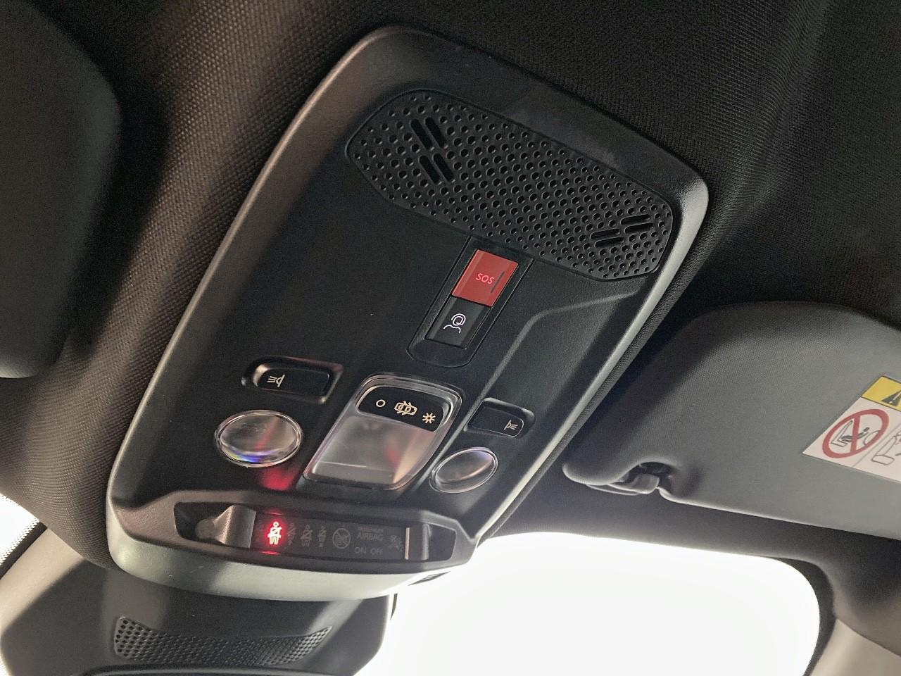 Peugeot 2008 hybrid 145 ch e-dcs6 allure — photo 19