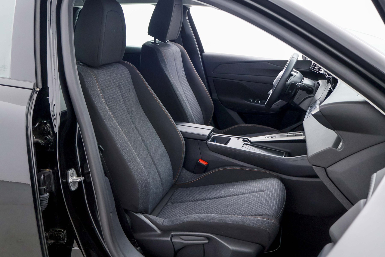 Peugeot 308 SW — photo 14