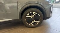 Peugeot 2008 1.2 PureTech 130ch S&S GT EAT8 — photo 20