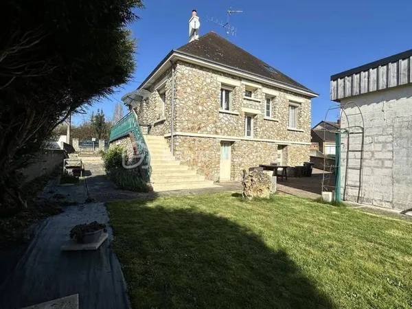 Maison de plain-pied 6 pièces 122 m²